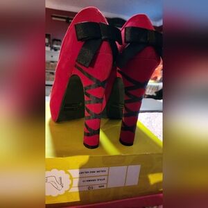 Charlotte Russe DRAMA corset Red Velvet Heels, Brand New, Size 10